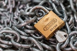 Padlock-597495-640.jpg